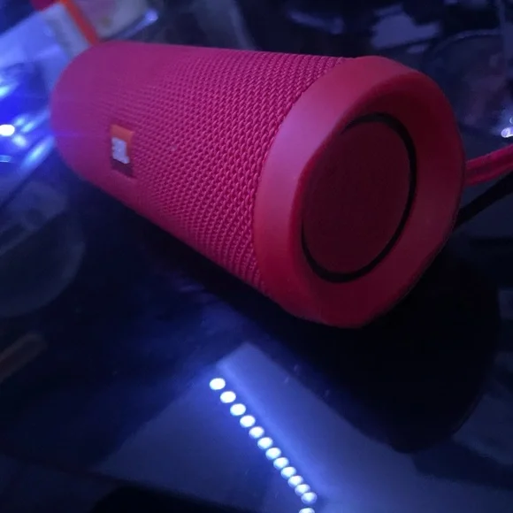 JBL flip speaker used